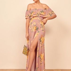 Reformation Abelia dress Center back zipper, Floor length, off the shoulder